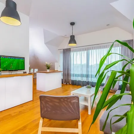 Nad Zatoka アパート *